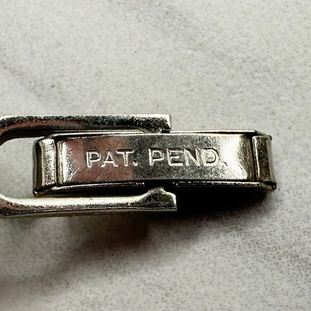 Vintage Single Cufflink Round Silver Tone Abalone Shell Toggle Back Pat Pend ✨